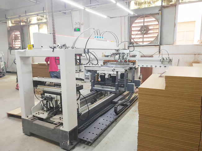 森旺家具-設(shè)備展示 森旺家具-設(shè)備展示